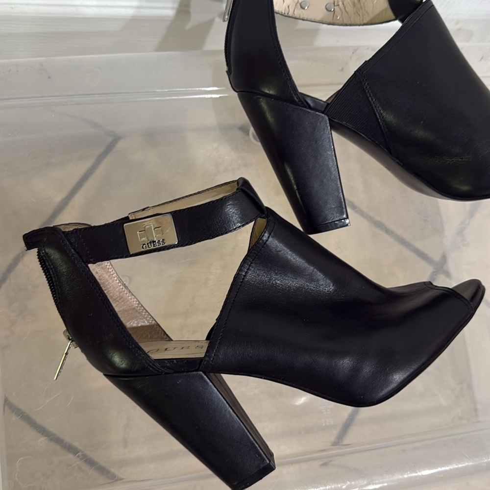 GUESS Black Women's Heeled Sandals 8